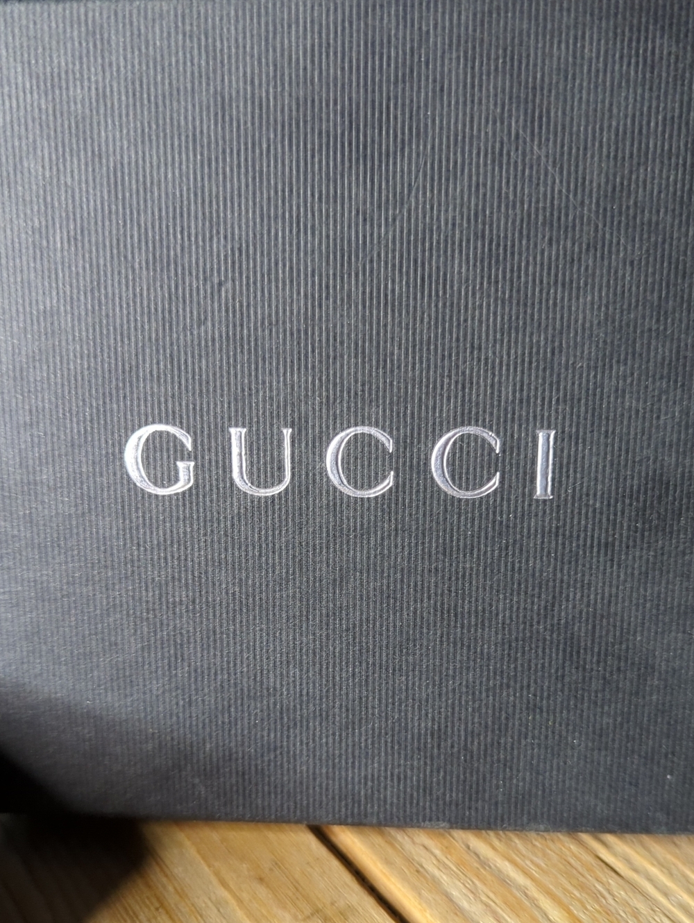 Gucci Black Patent Leather Bifold Wallet with Embossed GG Full Inclusion - Picture 3 of 12